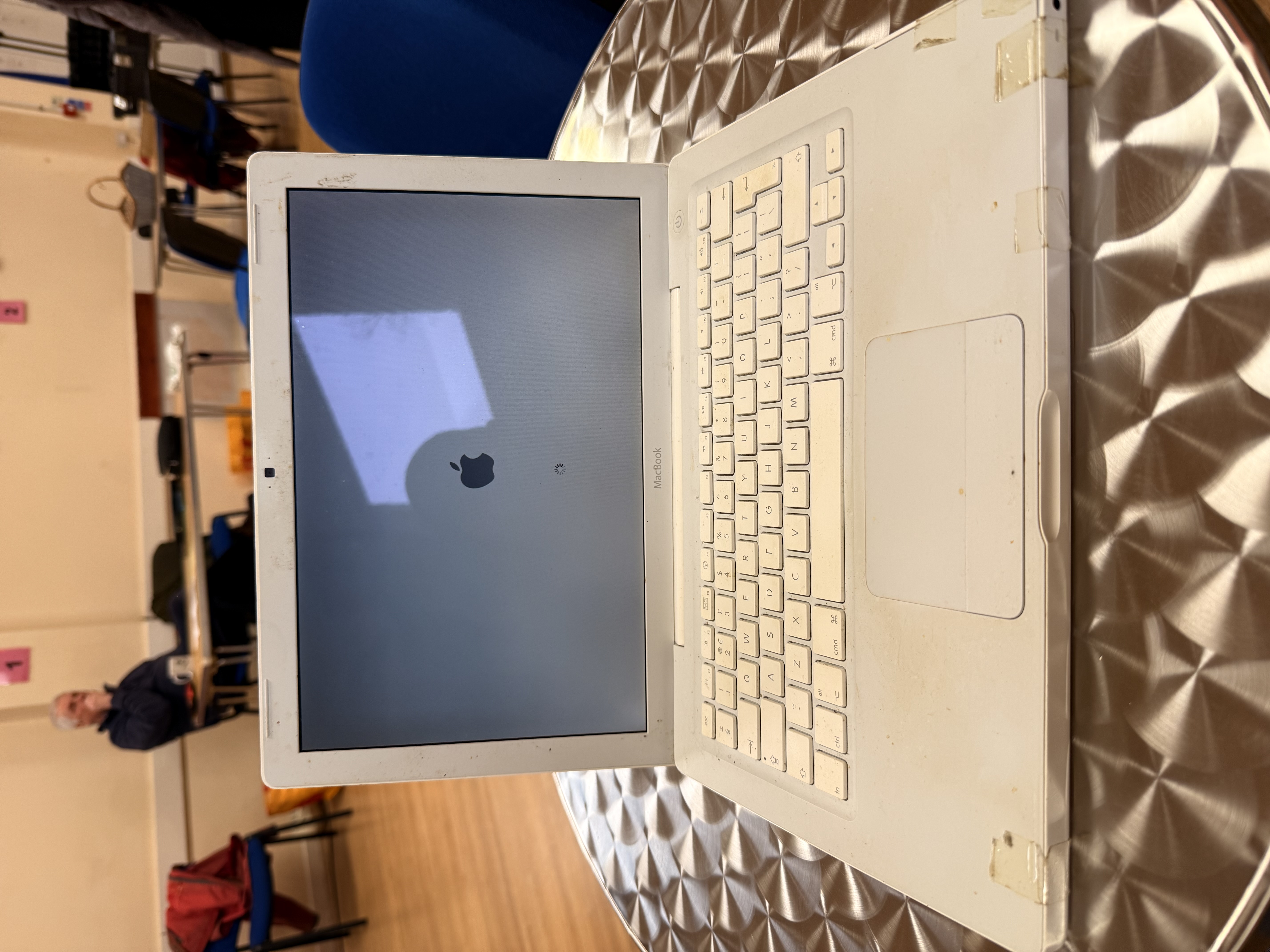Macbook