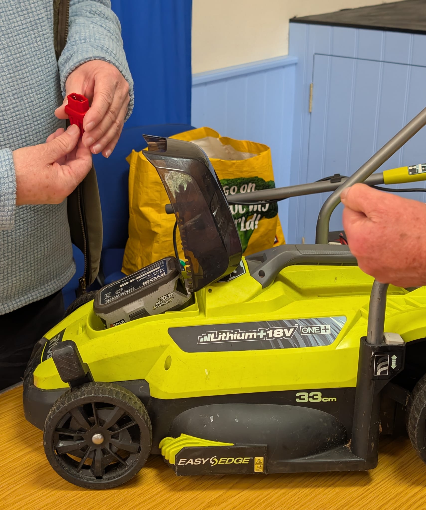 Diagnosing the Ryobi lawnmower