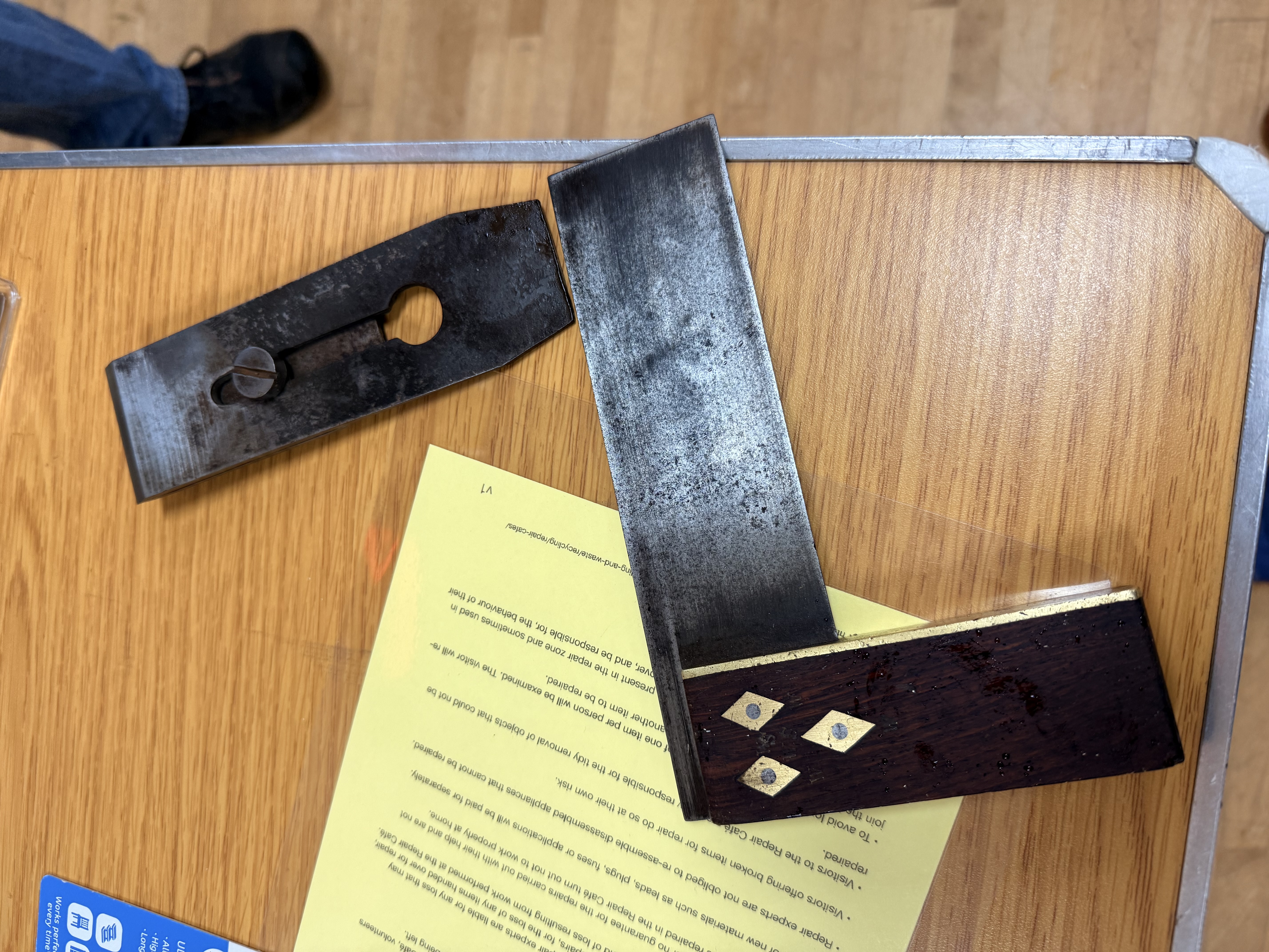 Carpenter's set square after repair