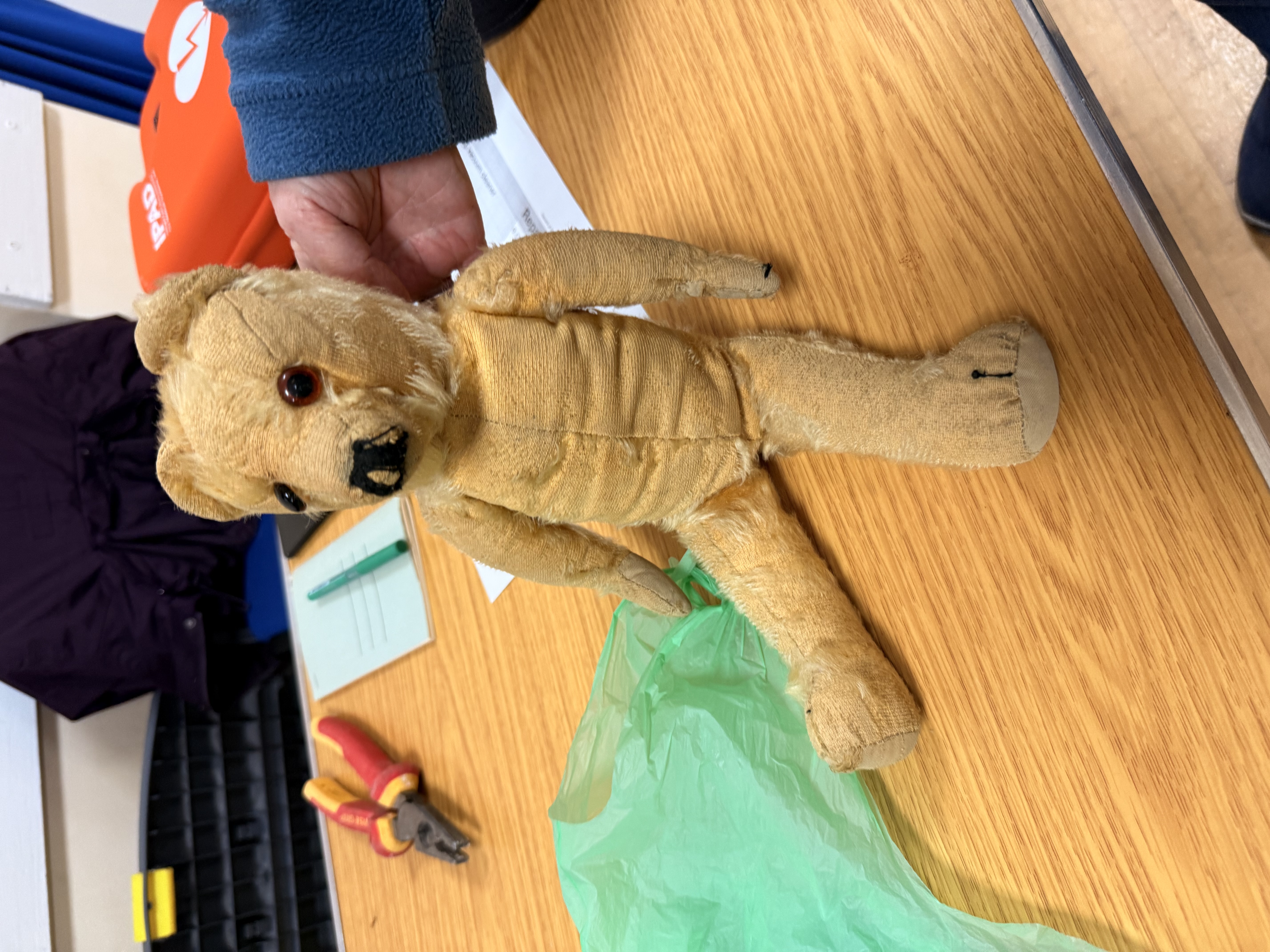 Historic teddy from 1947